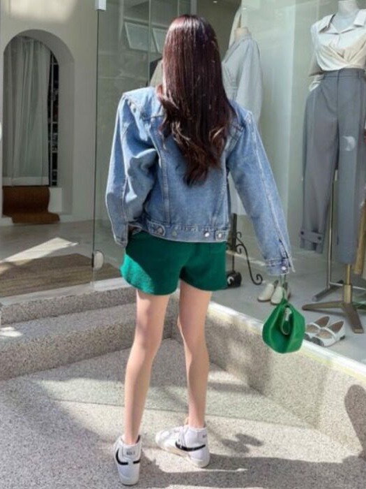Classic Never Outdated Hong Ko - огляд і ціна Street Fashion Hong Kong